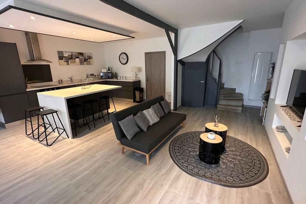 Maison Entierement Renovee Villa Ambares-et-Lagrave Kültér fotó